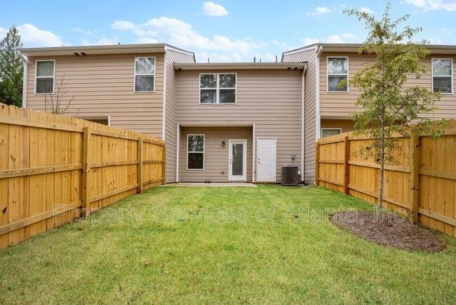 Building Photo - 2633 Parrish Ct