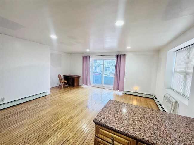 Building Photo - 130-23 58th Rd