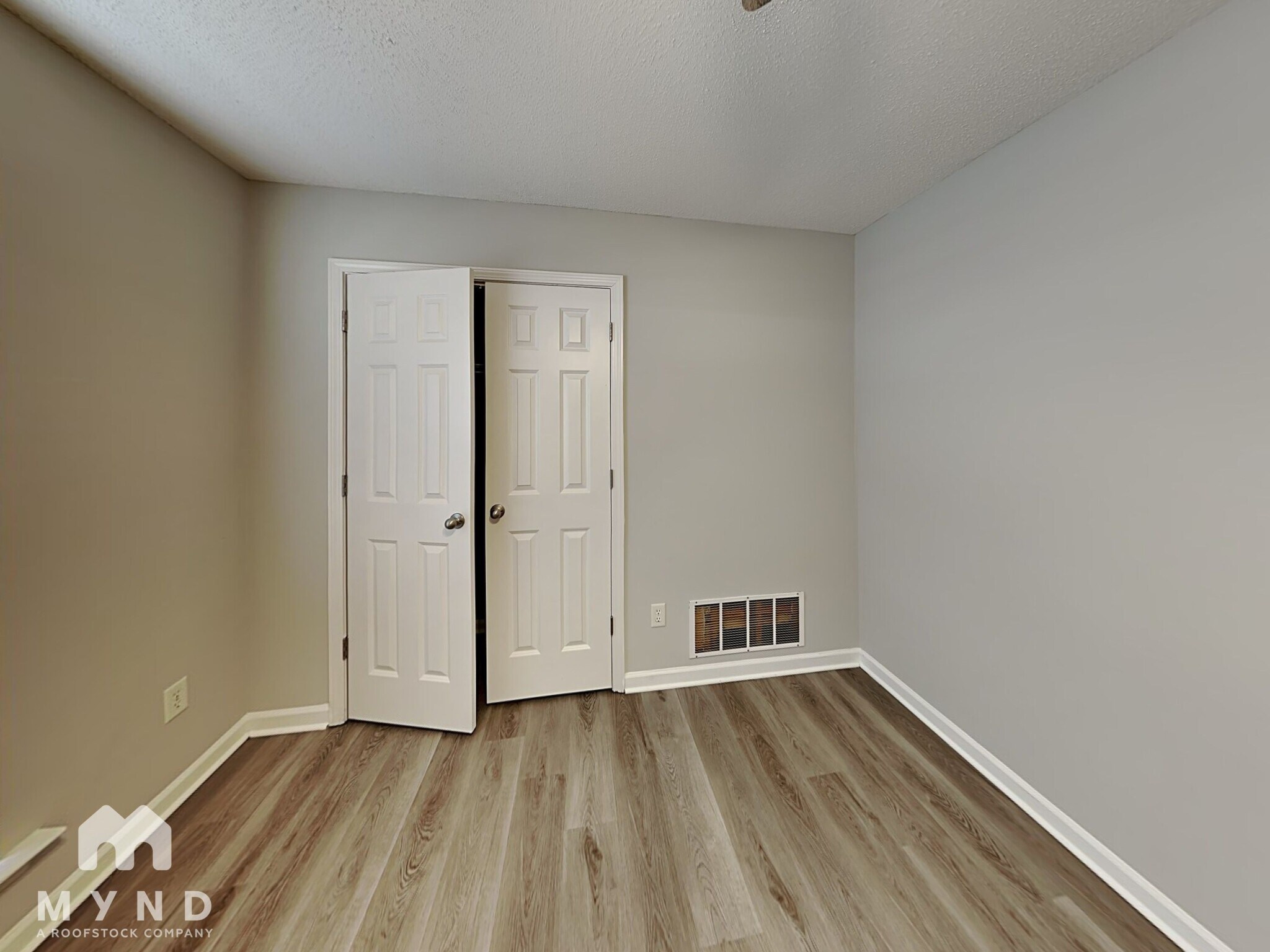 Building Photo - 2706 Dry Well Cove