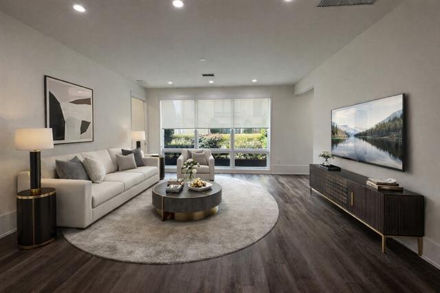 Building Photo - 3525 Normandy Ave