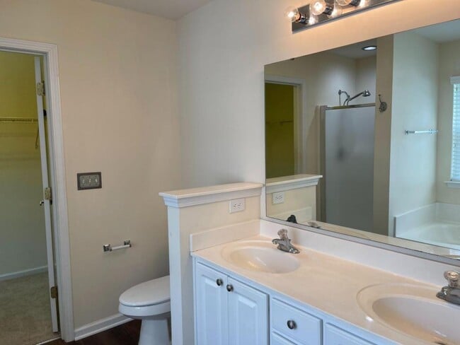 Building Photo - 4601 Cypress Bay Ct