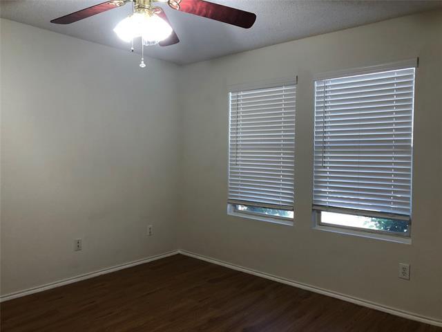 Building Photo - 2503 Cherry Dr