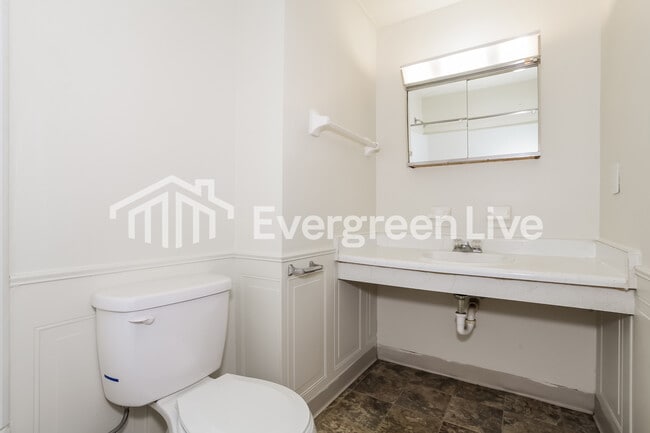 Building Photo - 7665 Pomeranian Dr