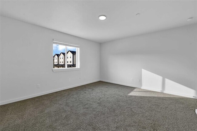 Building Photo - 12603 Telge Rd