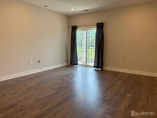 Building Photo - 816 Stiller Ln