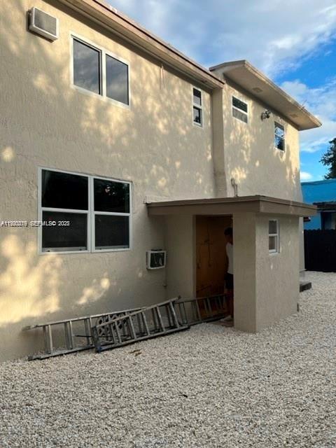 Building Photo - 5444 NW 5th Ave