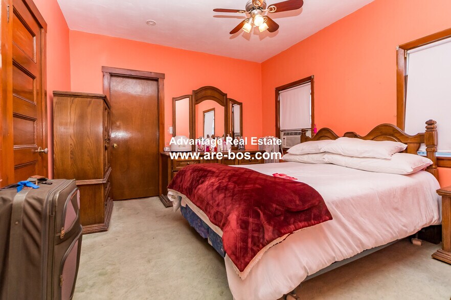 Building Photo - 83 Litchfield St