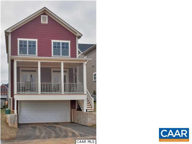 Building Photo - 270 Claremont Lane