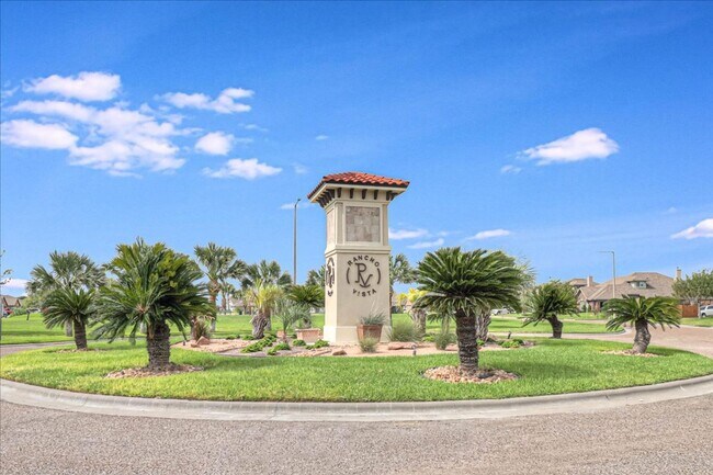 Building Photo - 7841 Fort Griffen Dr