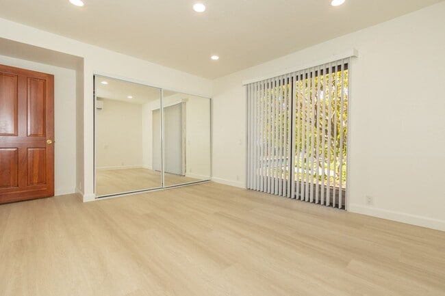 Building Photo - Iconic A-Frame Encinitas 4 Bed + Studio Sp...