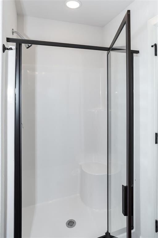 Building Photo - 105 Lion Dr N