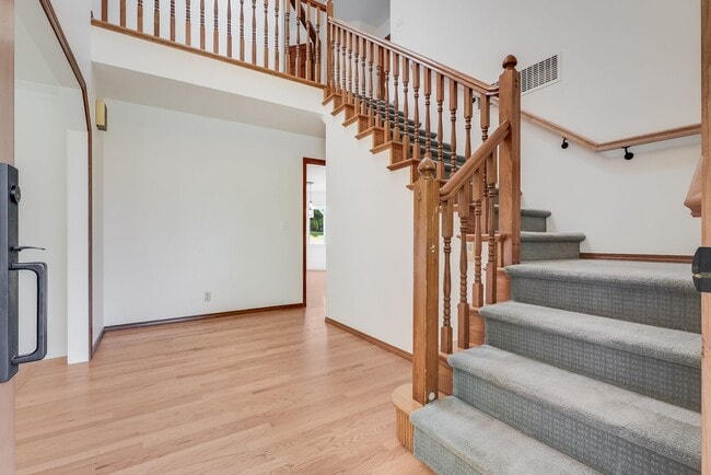 Building Photo - Beautiful 4 Bed, 3 Bath Rental Home in Cedar Mills Neighborhood!