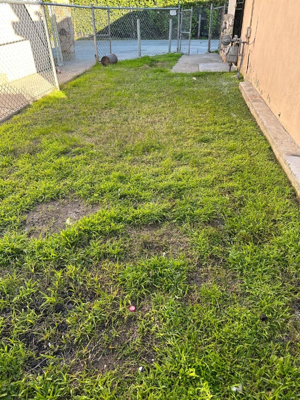 Building Photo - 5154 Santa Ana St