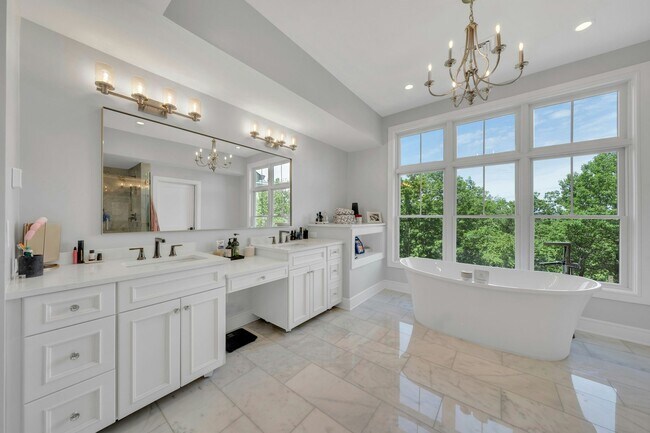 Building Photo - 976 Scioto Dr