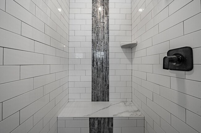 Building Photo - 5708 Park Blvd