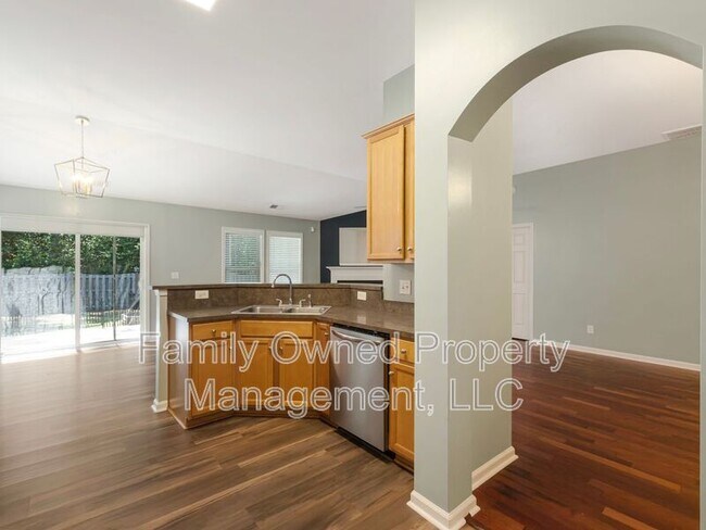 Building Photo - 219 Sweet Alyssum Dr