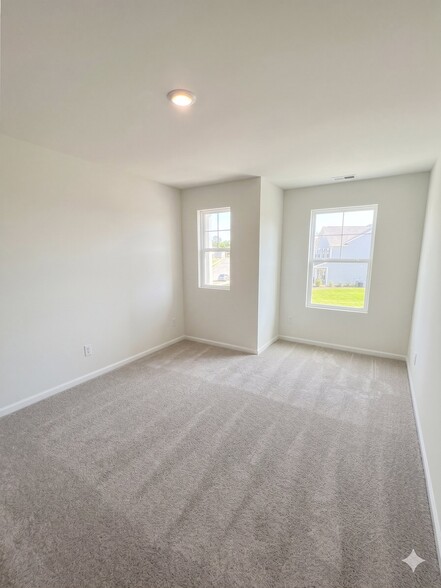 Building Photo - 296 Thompson Overlook Wy