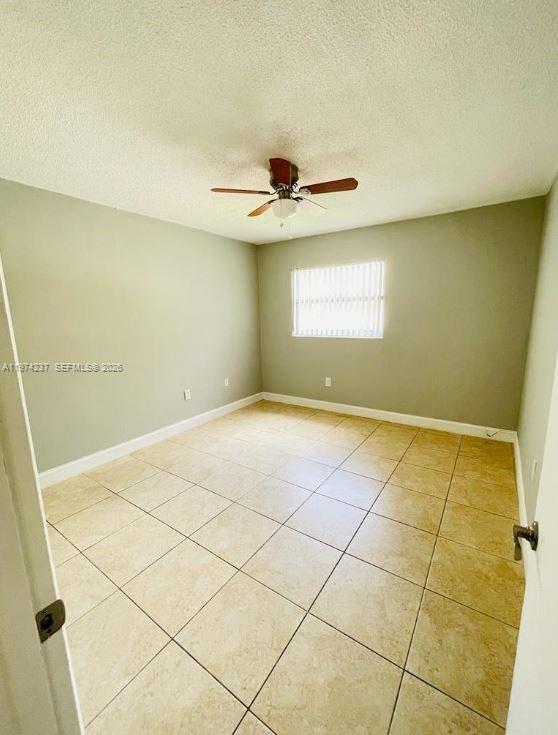 Building Photo - 4275 NW S Tamiami Canal Dr