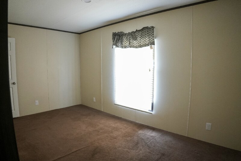 Building Photo - 2804 Halite Bend