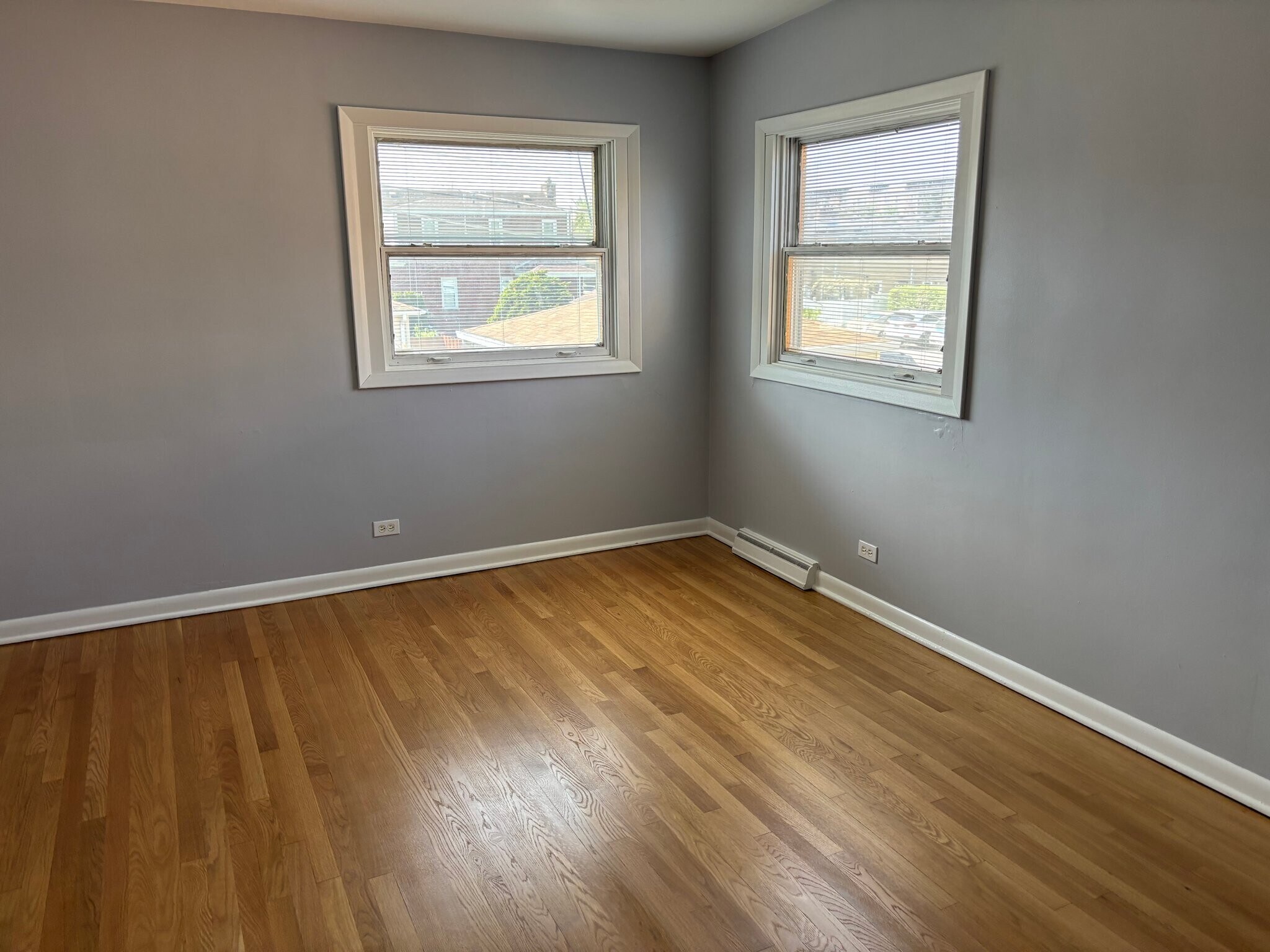 Building Photo - 6736 N Kimball Ave