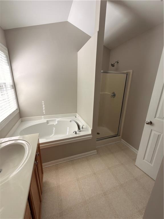 Building Photo - 5706 Amberside Ln NE