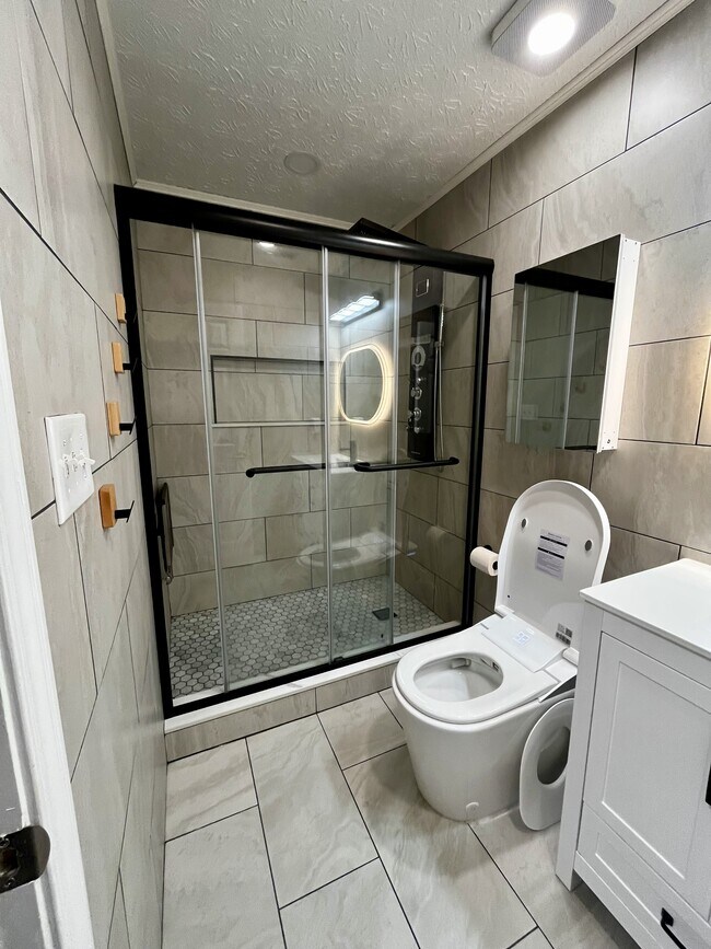 Building Photo - 2925 Dogwood Creek Pkwy NW