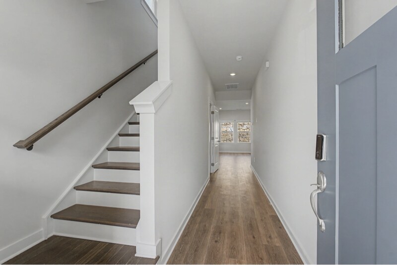 Building Photo - 4117 Walnut Rdg Dr