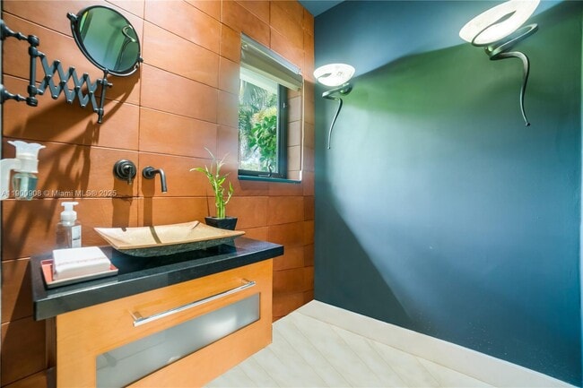 Building Photo - 4242 SW 107th Way