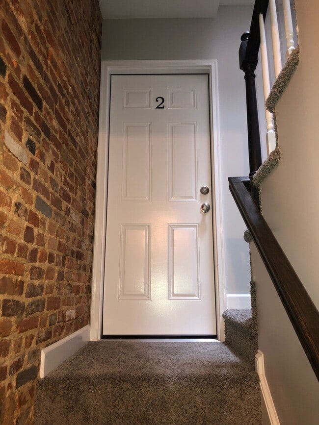 Building Photo - 2737 Maryland Ave