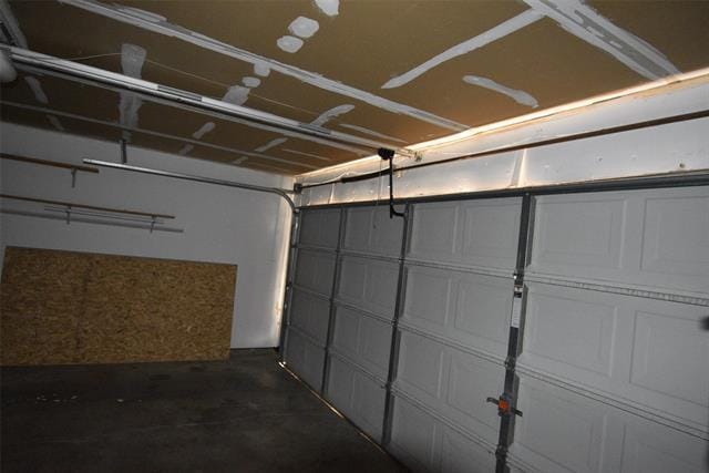 Building Photo - 10220 Maria Dr