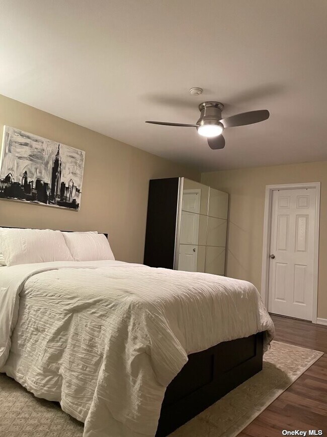 Building Photo - 208 Fairview Cir