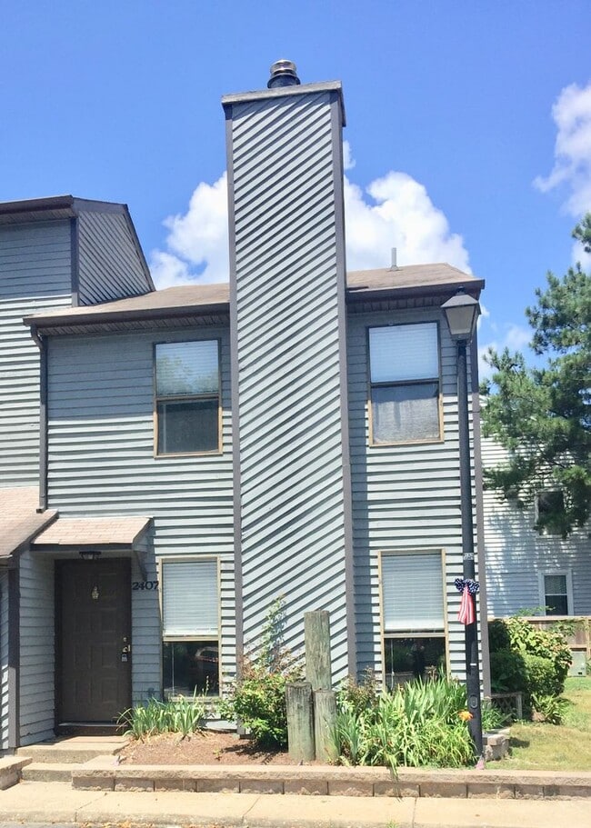 Primary Photo - 2407 Marsh Creek Ct