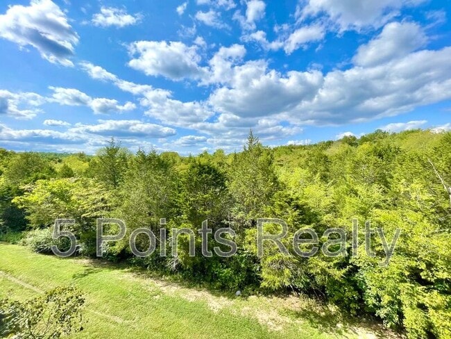 Building Photo - 934 Governor's Ct.