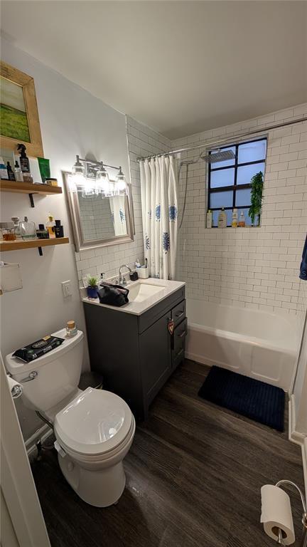 Building Photo - 1020 S Rome Ave