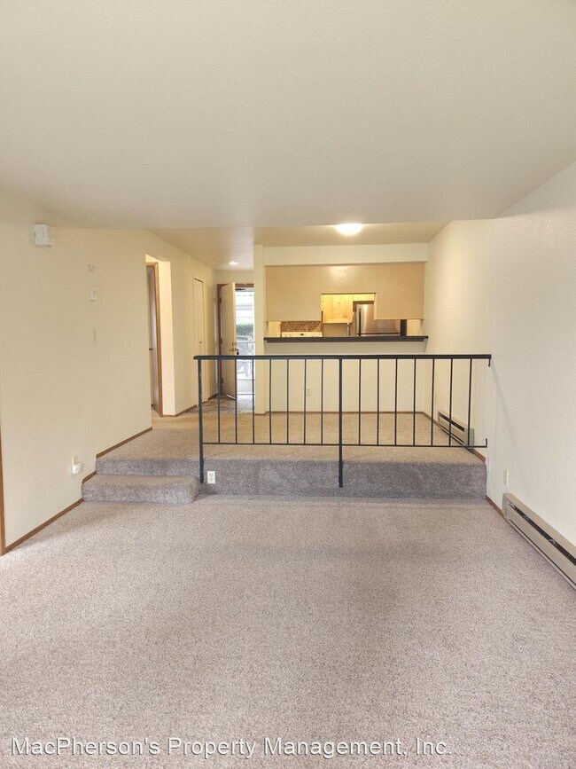 Building Photo - 2 br, 1 bath House - 9484 Redmond-Woodinvi...