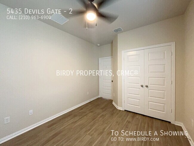 Building Photo - 5435 Devils Gate