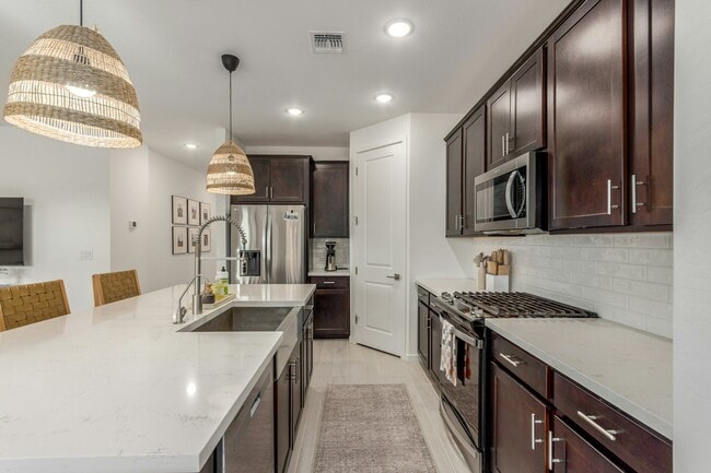 Building Photo - 4501 W Hunter Trl