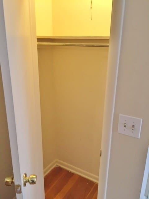 Building Photo - 1176A Sanborn Place