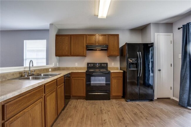 Building Photo - 3013 Caleb Dr
