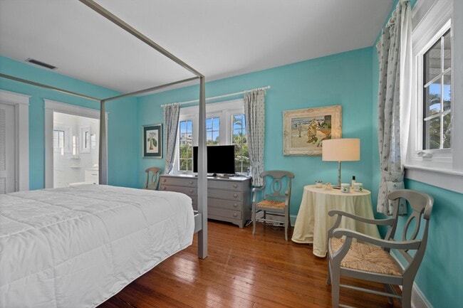 Building Photo - 141 Chilean Ave