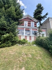 Building Photo - 638 Carbon St