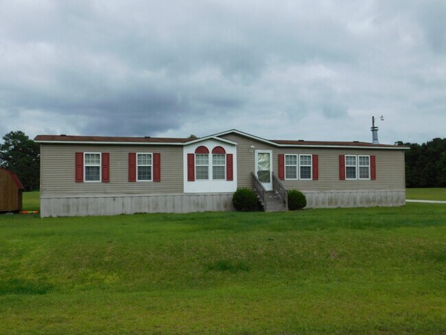 Primary Photo - 101 K&D Drive, Vanceboro in the Wynn Circl...