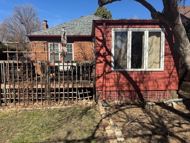 Building Photo - Charming Brick Ranch with Finished Basement & Fenced Yard