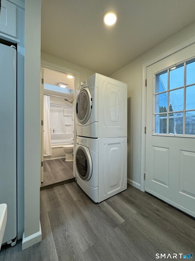 Building Photo - 19 Benham Ave