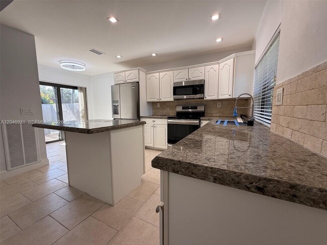 Building Photo - 20910 Estada Ln