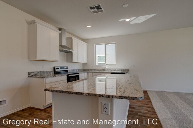 Building Photo - 4 br, 2 bath House - 11442 W La Reata