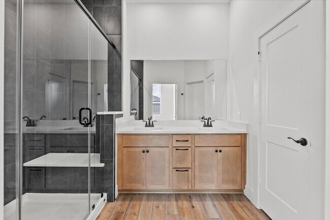 Building Photo - 5218 Sage Hls Dr