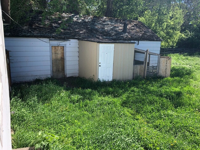 Building Photo - 1506 Ivory St