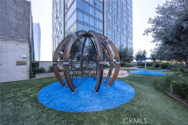 Building Photo - 877 Francisco St