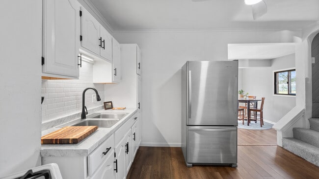 Building Photo - 4300 Bristol St